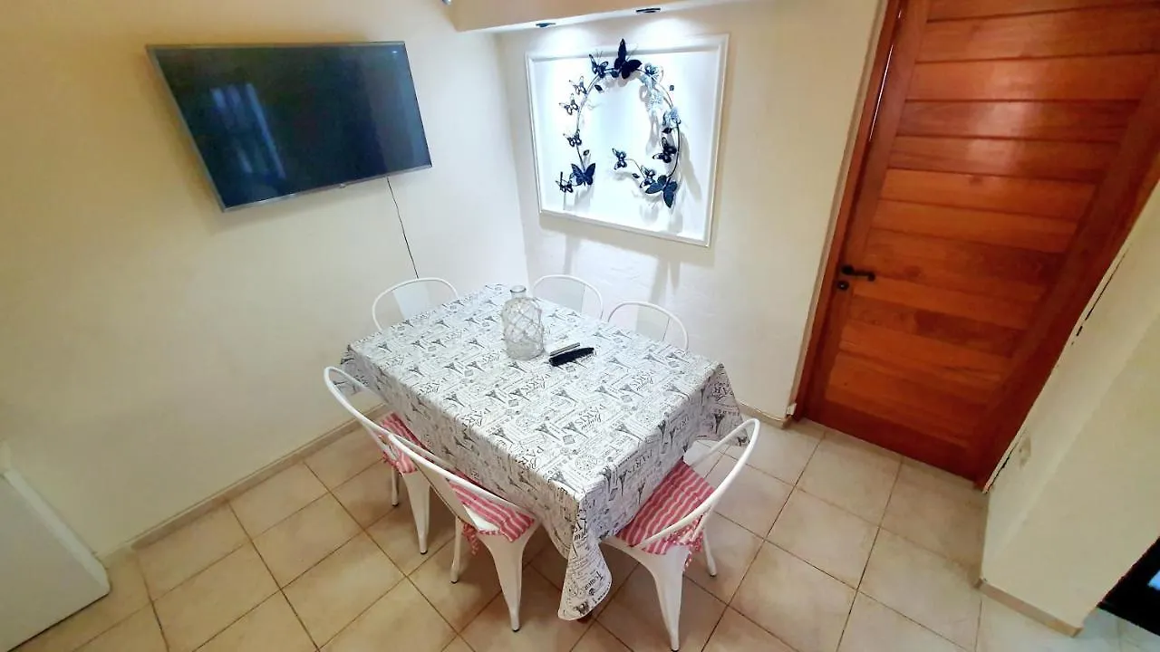 Bello Departamento Centrico Con Cochera Incluida!!! 门多萨 0*,  阿根廷